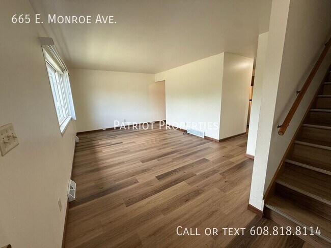 Photo - 665 E Monroe Ave