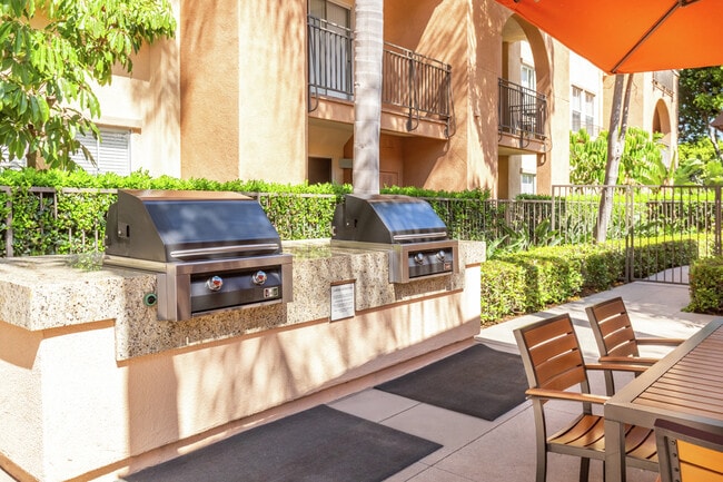Villa Coronado Apartment Homes