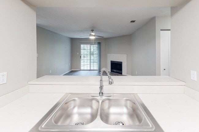 Photo - Moon Grove Apartments