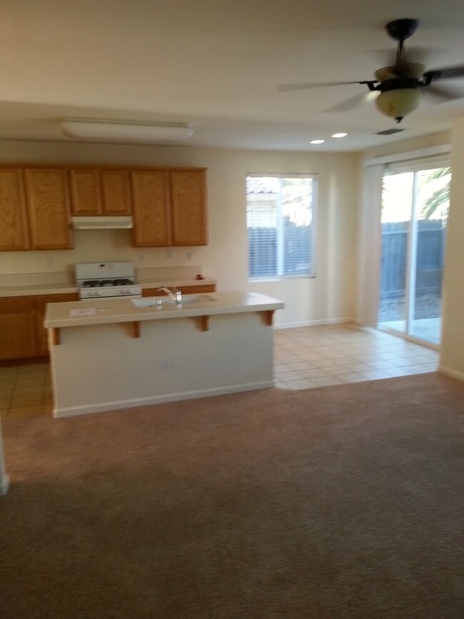Photo - 10087 Tuzza Ct