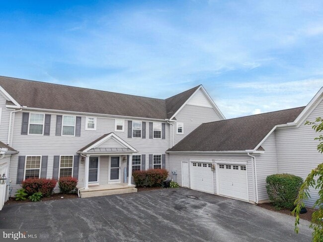 1955 Preserve Ln