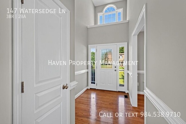 Photo - 147 Watersedge Ln