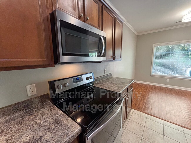 Photo - 209 Biddeford Pl