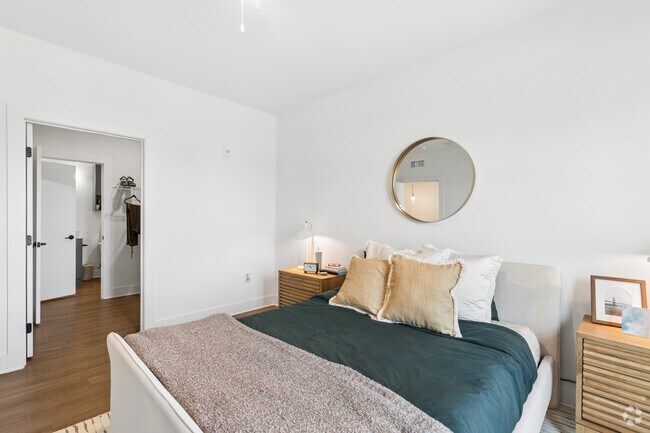 Trek - 1BR, 1BA - 835SF - Bedroom