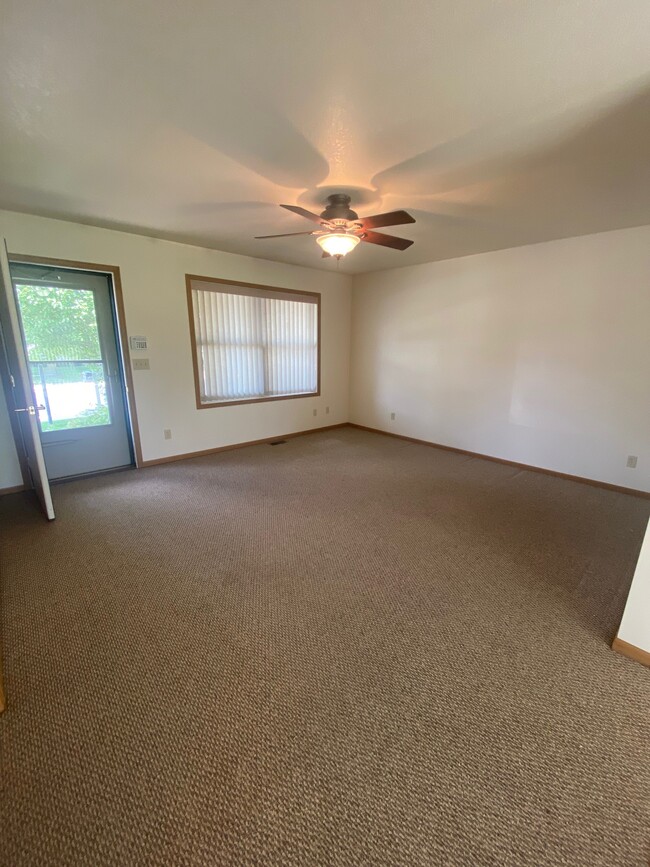 Photo - Burns Park Senior Apartments (Burns Park Investors LLC)