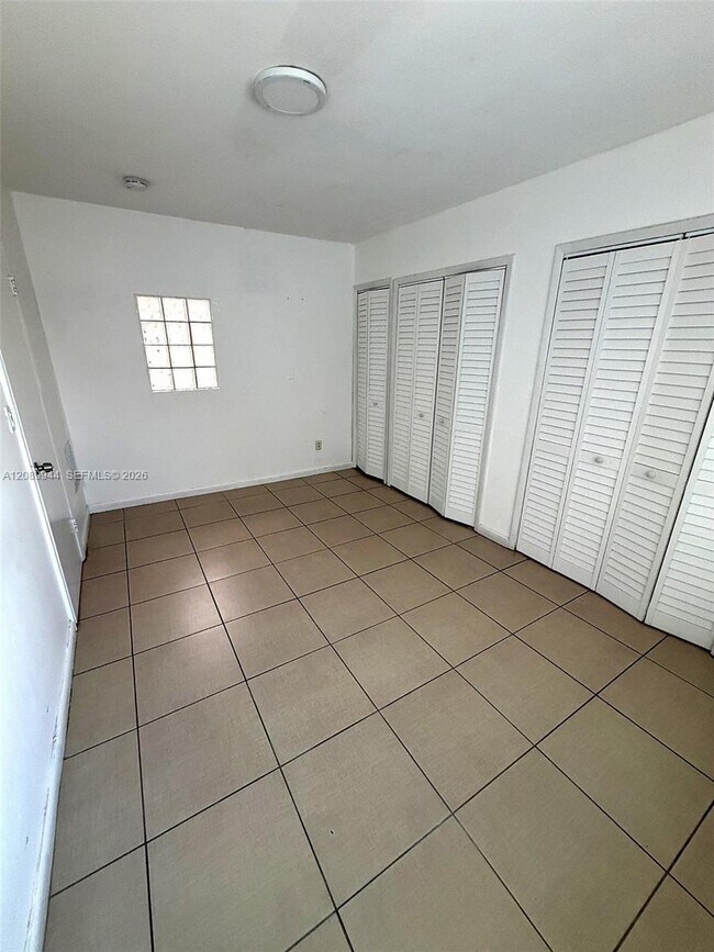 Photo - 1255 W 64th Terrace