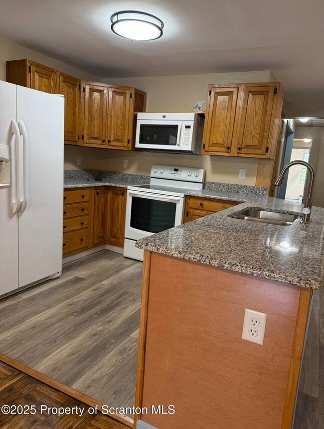 Building Photo - 134 Market St Rental