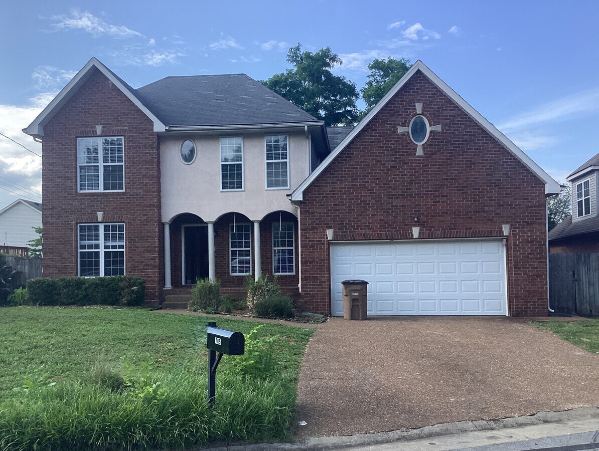 Photo - 705 Milbridge Ct House