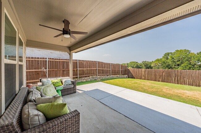 Photo - 1385 Dillard Creek Dr
