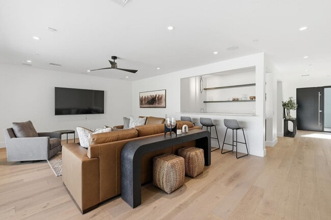 Photo - 4544 N Evans Dr