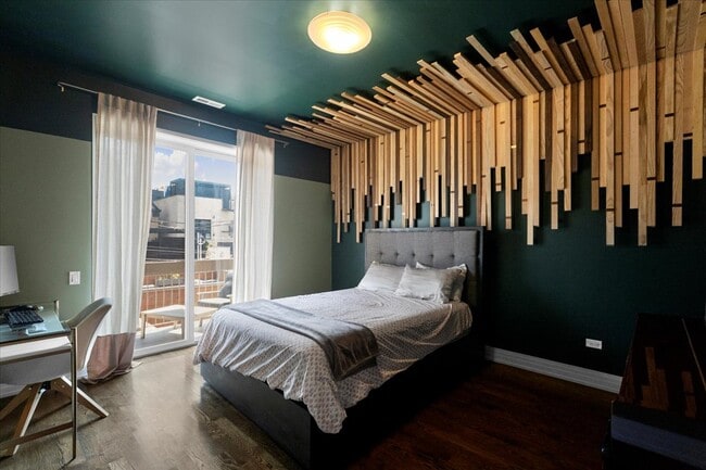 Photo - 2749 N Lakewood Ave Unidad 2N