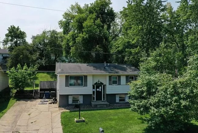 Building Photo - 1024 Spring St