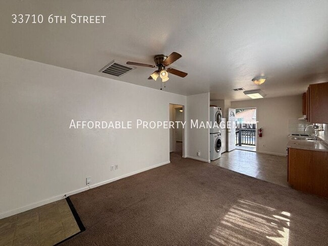 Photo - 33710 6th St