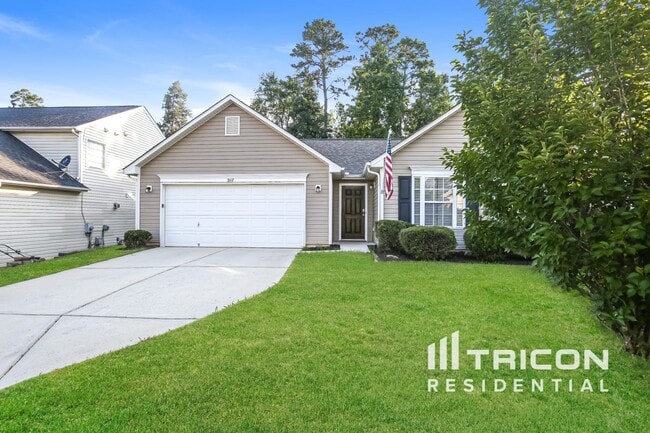 Photo - 2117 Clear Brook Dr House