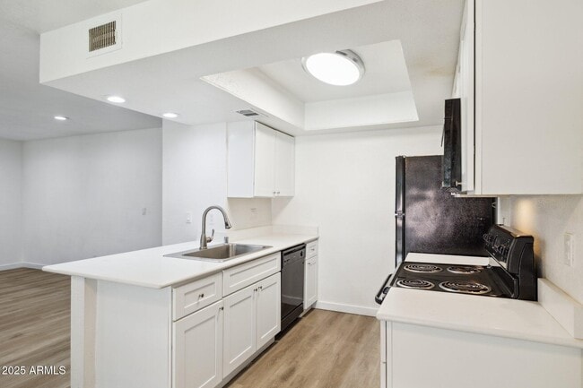 Photo - 520 N Stapley Dr Unit 290
