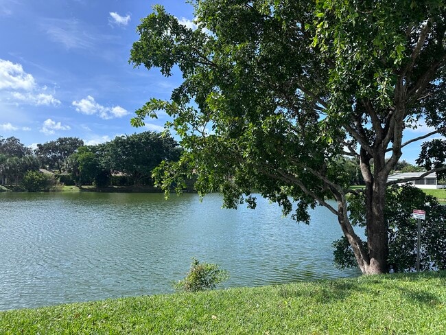 Photo - 2616 NW 49th St