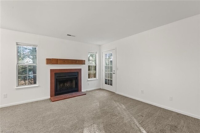 Photo - 4336 Edith Ln Unidad H