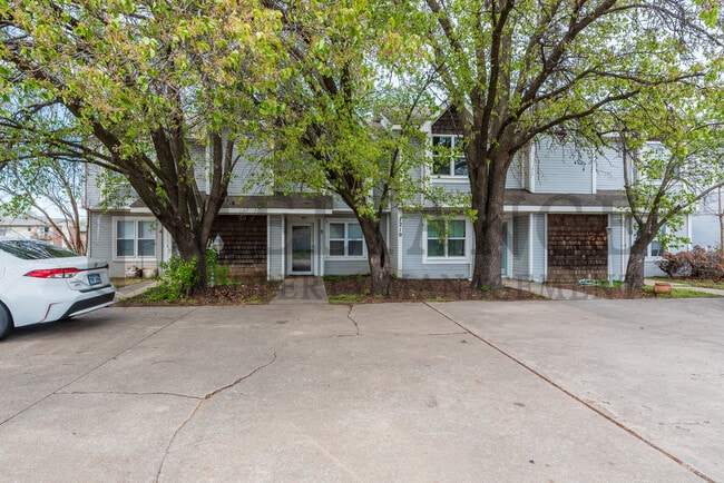 Photo - 7210 W Douglas Ave House