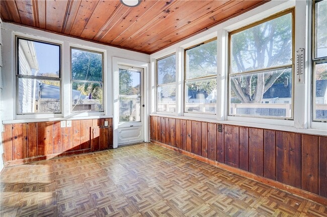 Photo - 100 Bleacker Rd