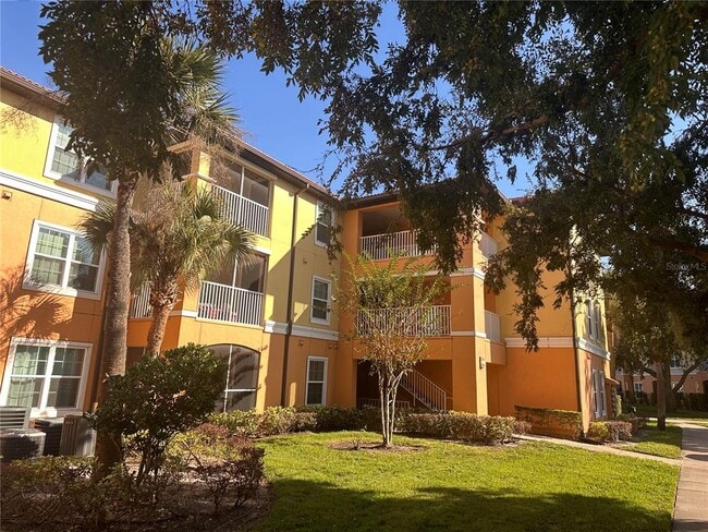 Building Photo - 5463 Vineland Rd Unit 5306