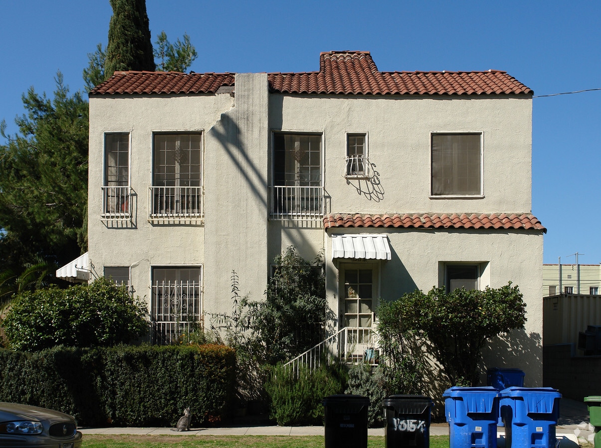 Photo - 1315-1317 N Catalina St