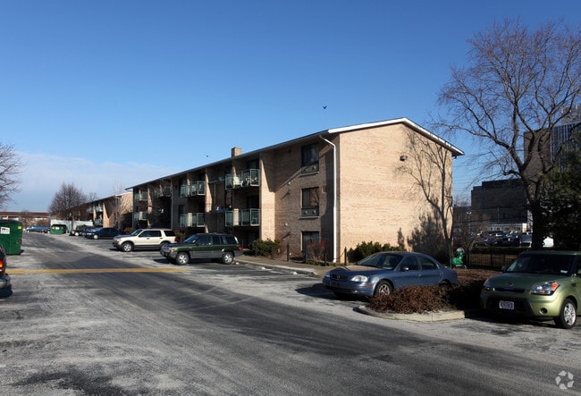 Building Photo - Arbor View