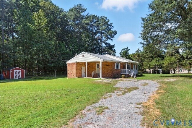 Photo - 2111 Clary Rd