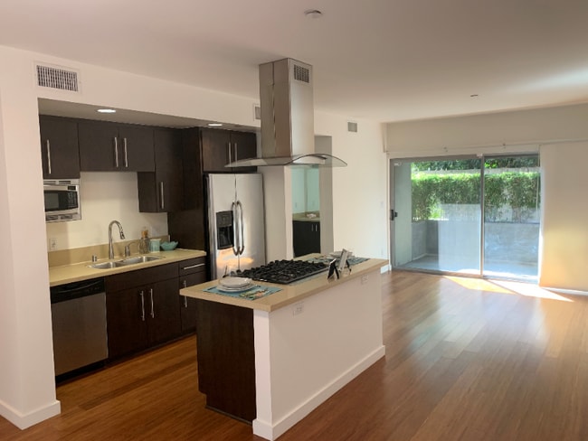 Photo - 4547 Eagle Rock Blvd Rental