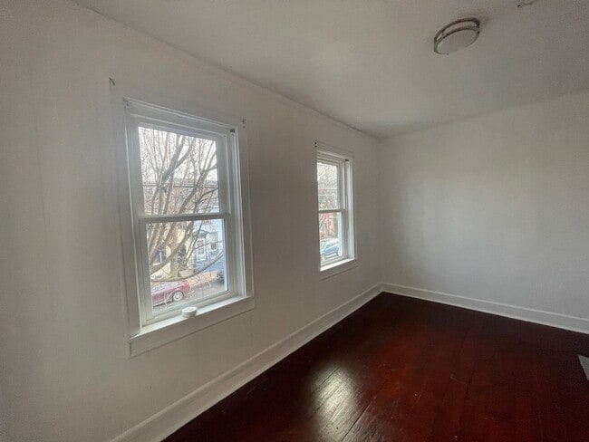 Photo - Charming 2 Bedroom Townhome in Prime Lanca...
