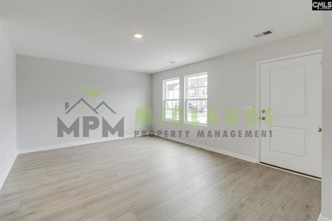 Photo - 3068 Harborview Dr