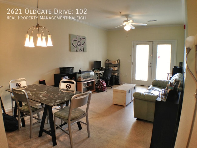 Photo - 2621 Oldgate Dr