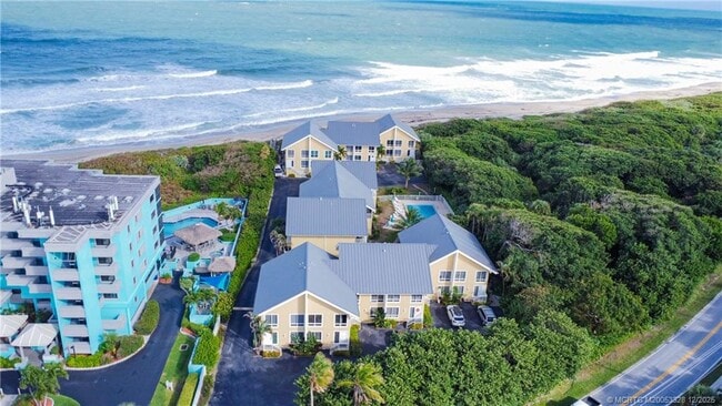 Photo - 245 NE MacArthur Blvd Unit 12