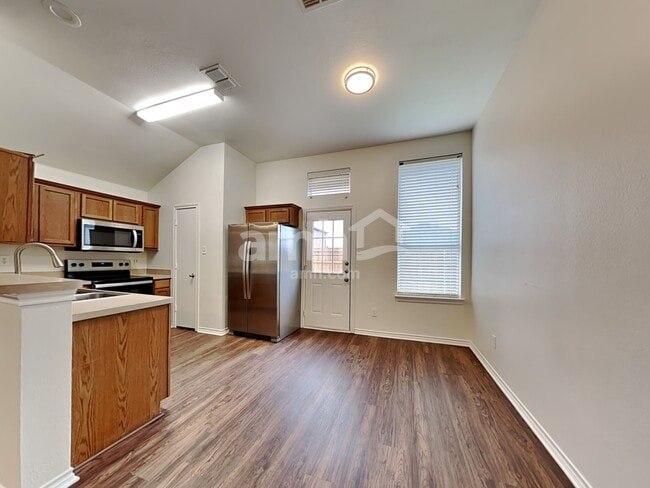 Photo - 3013 Lake Side Dr