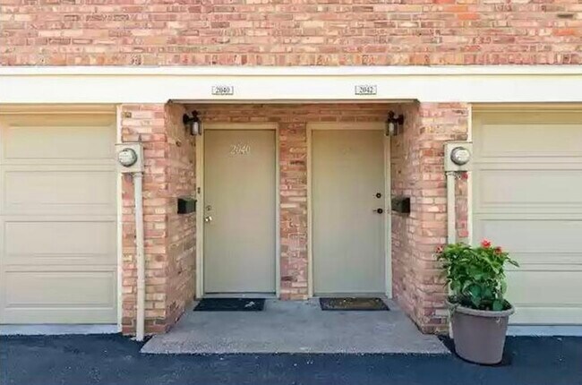 Photo - 2042 Louisiana Ave S