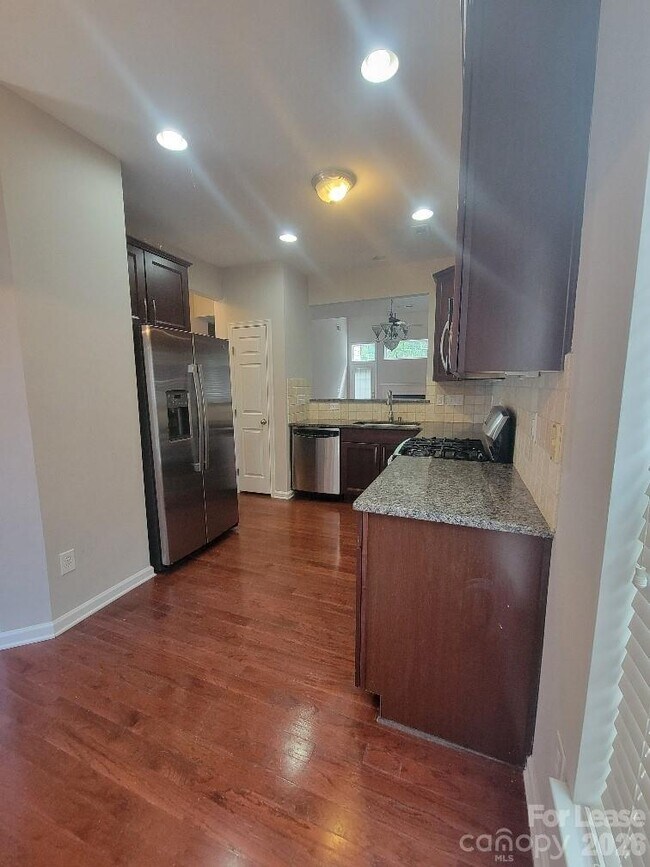 Photo - 2339 Whitford Ln