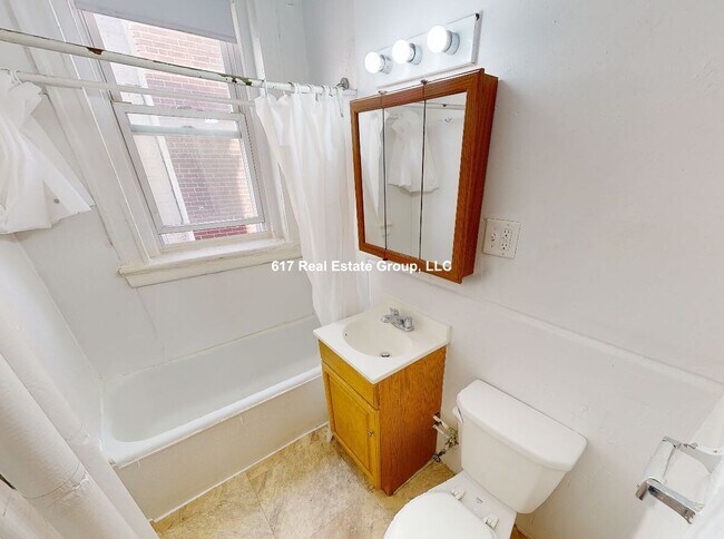 Photo - 109 Brainerd Rd Unit 2
