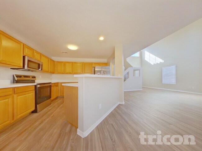 Photo - 22040 W Gardenia Dr