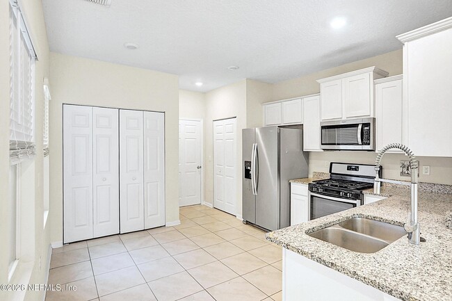 Photo - 365 Coastline Wy