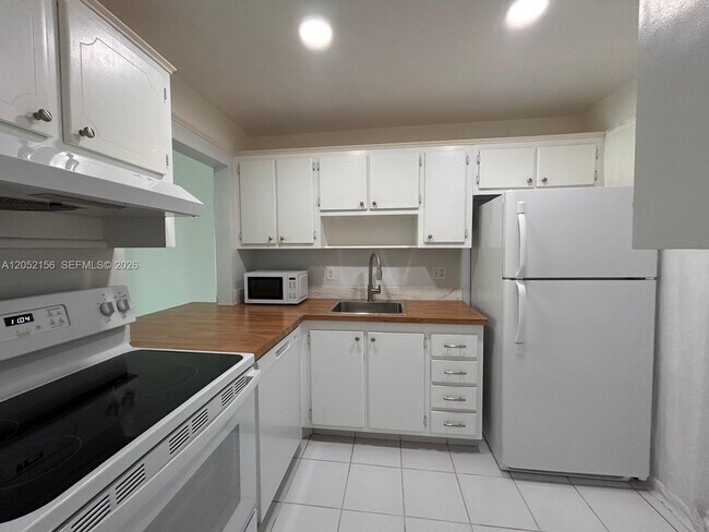 Photo - 5401 NW 2nd Ave Unit 222