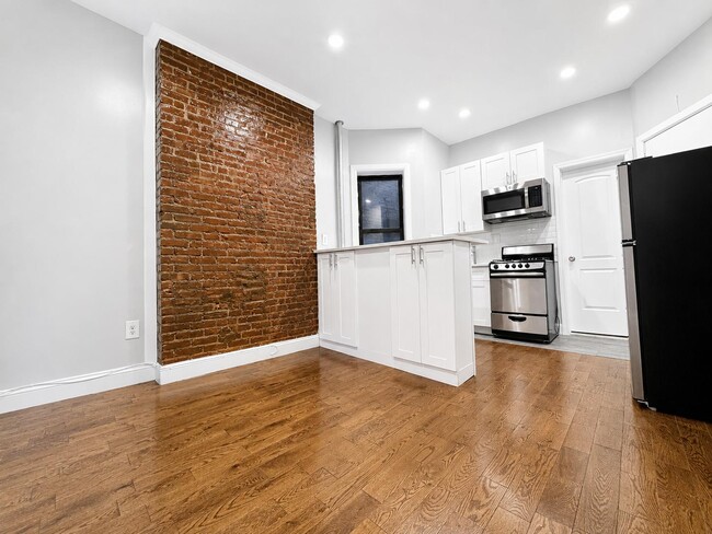 Photo - 1885 Amsterdam Ave Unit 3C