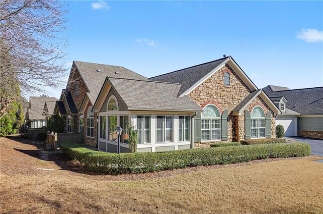 Photo - 214 Highlands Ridge Pl