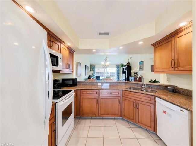 1950 W Crown Pointe Blvd