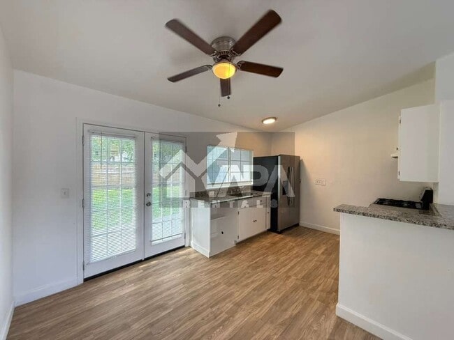 Photo - 7210 Glen Cross Dr
