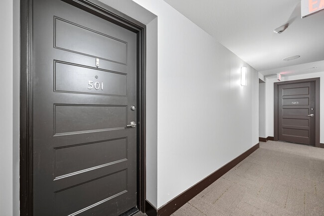 Photo - AK501 2 Bedroom Apartment Unité 501