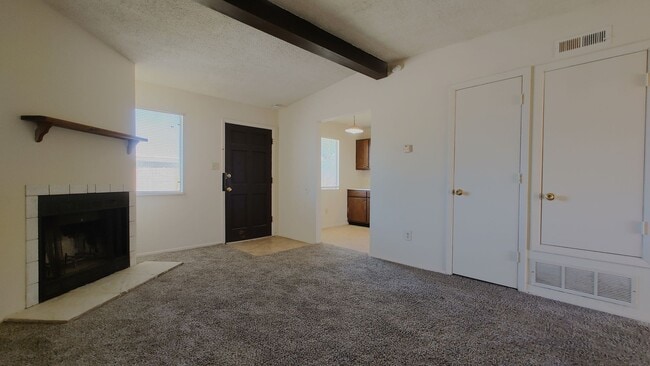 Photo - General Marshall St (308) Unit 1