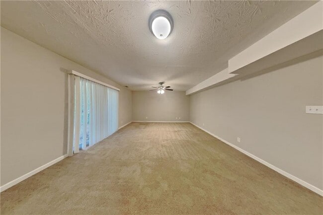 Photo - 2690 Old Ivy Ct NE