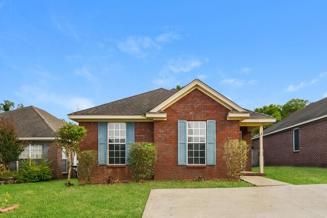 Photo - 120 Ridgeview Dr House