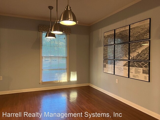 Photo - 3 br, 2 bath House - 2331 Lake Air Drive