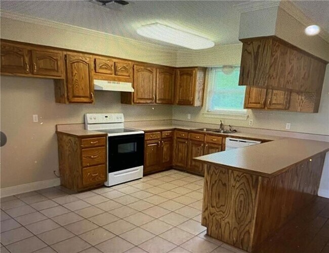 Photo - 319 Desoto Dr