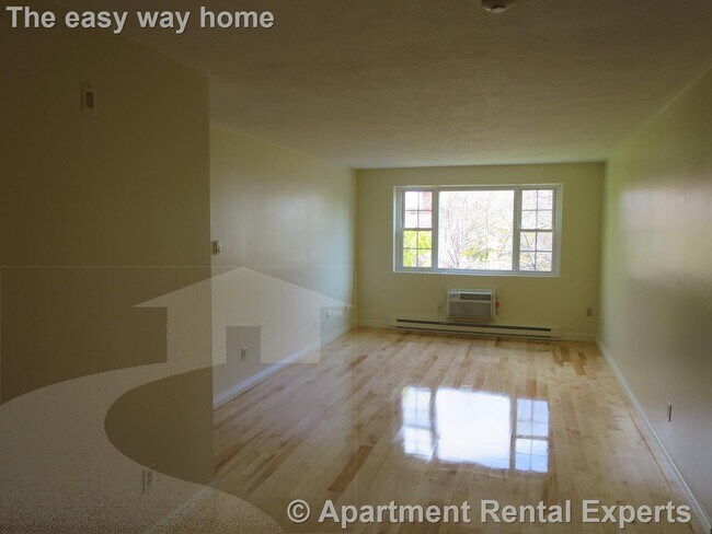 Photo - 21 Franklin St Unit #14